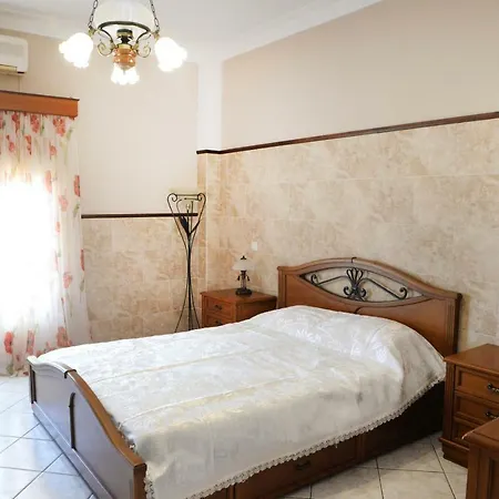 Togos Villa-home Dom wakacyjny *