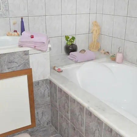 Dom wakacyjny Togos Villa-home